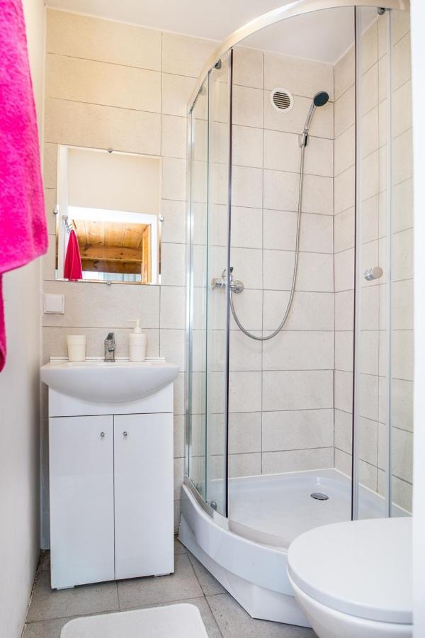 Miodowa Apartment Краков Экстерьер фото