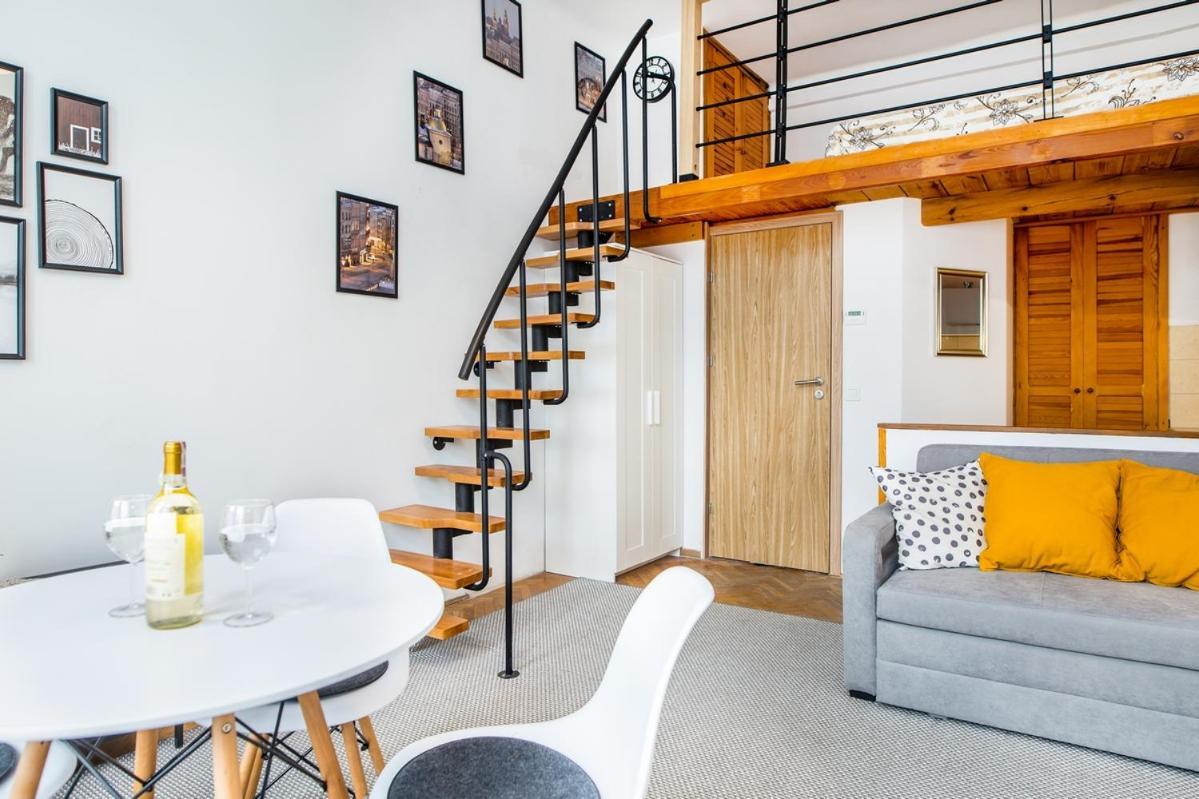 Miodowa Apartment Краков Экстерьер фото